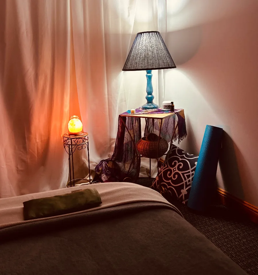 Calm massage studio space